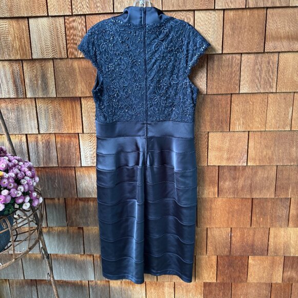 EUC Tadashi Shoji Navy Blue Cap Sleeve Lacey Cocktail Dress in Women's 16 - Picture 6 of 12